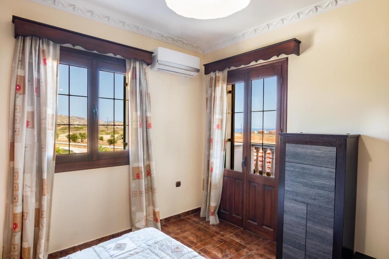 Oceanviewvilla Afiartis Luaran gambar
